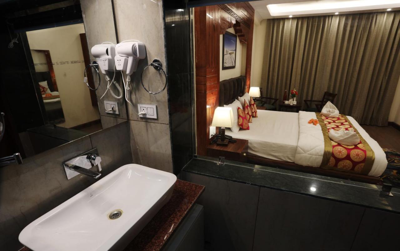 Hotel The Grand Khasdan Лех Екстер'єр фото