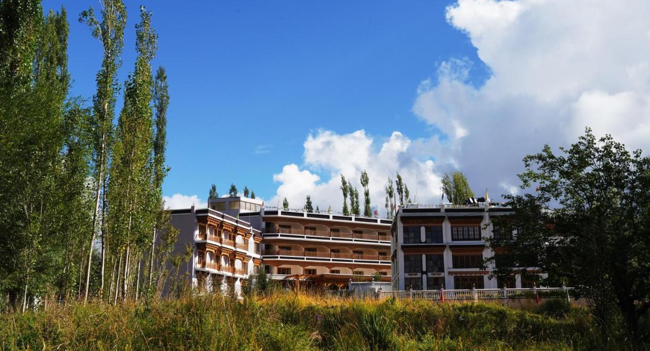 Hotel The Grand Khasdan Лех Екстер'єр фото